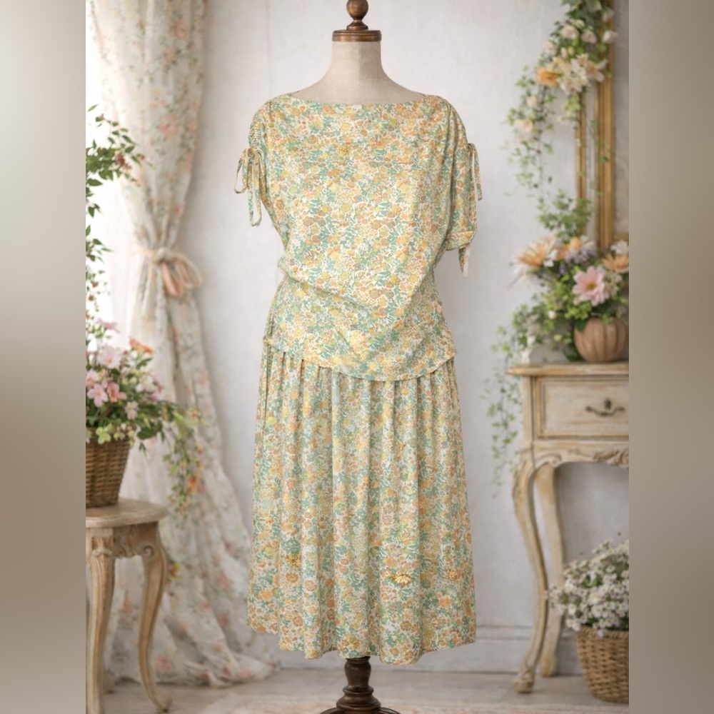 Vintage 1980s Home Sewn Floral, Cotton, Two Piece Blouse & Skirt Set